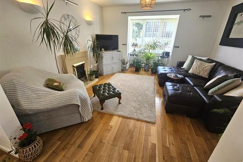 3 bedroom detached house for sale, Woodville Avenue, Princetown, Yelverton