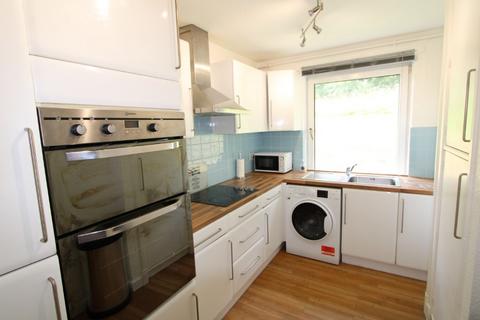 2 bedroom house to rent, Saggar Street, Dundee DD2