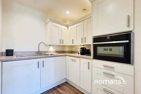 undefined, Oakleigh Square, Hammond Way, Yateley