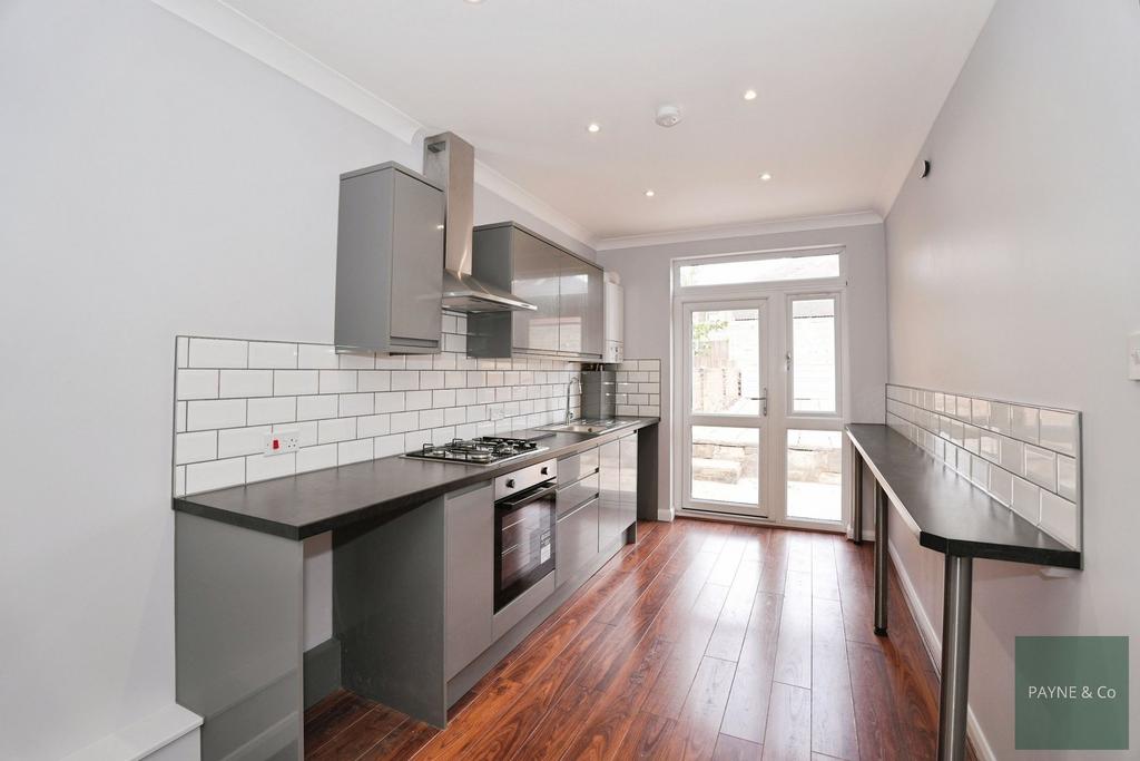 Kitchen/Lounge