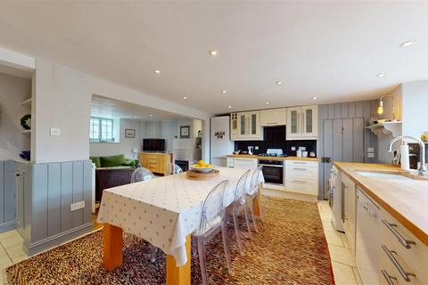 3 bedroom terraced house for sale, St. Leonards Street, Stamford