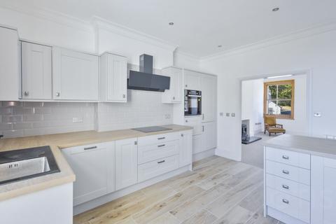 3 bedroom apartment for sale, Sandgate High Street, Sandgate, CT20