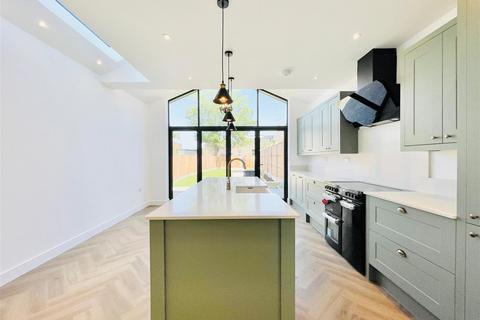 undefined, Aubrey Road, London E17