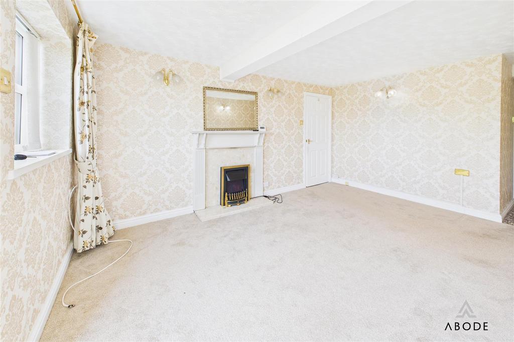 CAM04913 G0-PR0044-STILL005.jpg