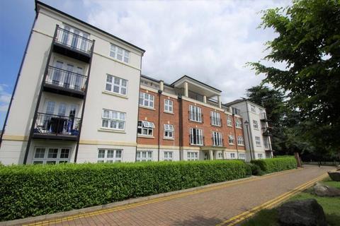 2 bedroom penthouse to rent, Colnhurst Road, Hertfordshire WD17