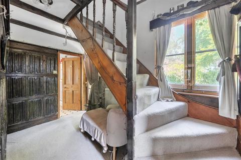 3 bedroom detached house for sale, Church Lane, Headley