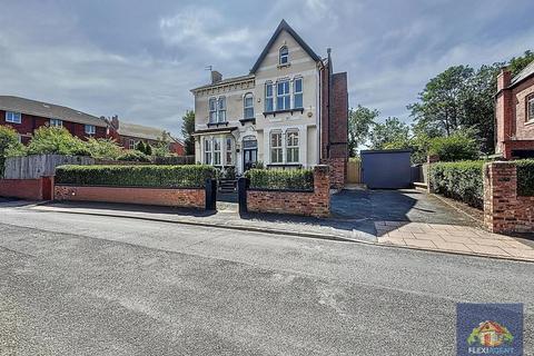 undefined, Stanley Avenue, Southport PR8