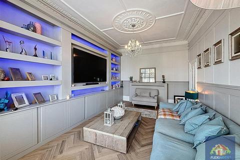 undefined, Stanley Avenue, Southport PR8
