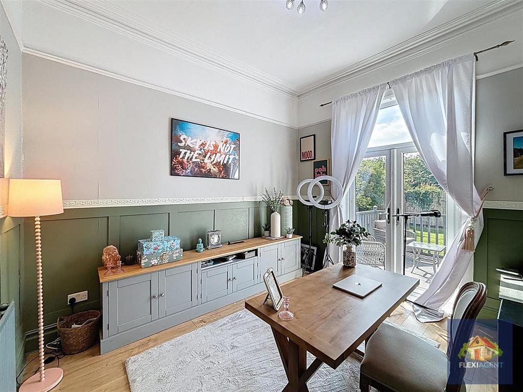 Dining Room/Study