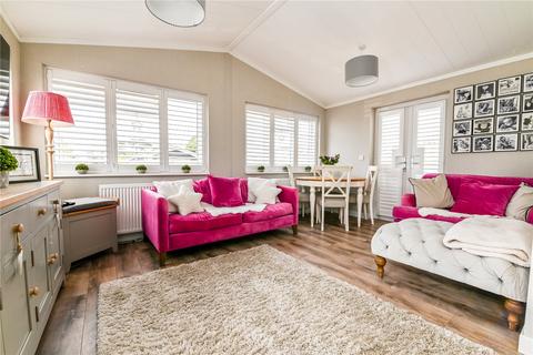 2 bedroom park home for sale, Solent Road, Naish Estate, Barton On Sea, Hampshire, BH25