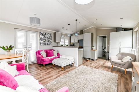 2 bedroom park home for sale, Solent Road, Naish Estate, Barton On Sea, Hampshire, BH25
