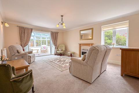 4 bedroom detached bungalow for sale, Hawthorn Rise, Peterchurch, Herefordshire, HR2