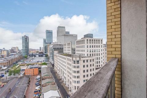 2 bedroom flat to rent, Westferry Circus, London E14