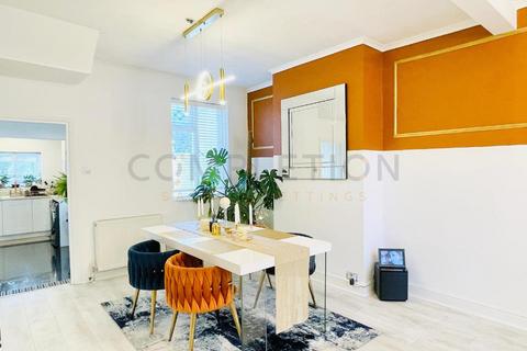 undefined, Grove Road, London E4