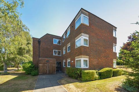23 Dormans Close, Northwood, HA6 2FX