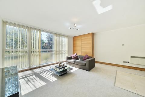 23 Dormans Close, Northwood, HA6 2FX