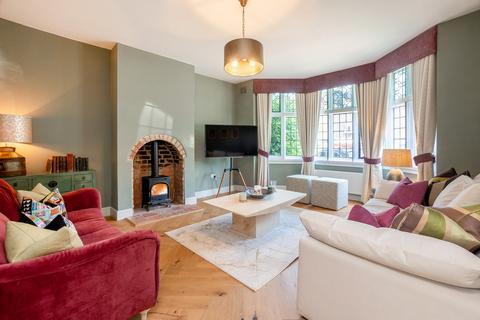 undefined, Cape Road, Warwick, Warwickshire CV34 4JP