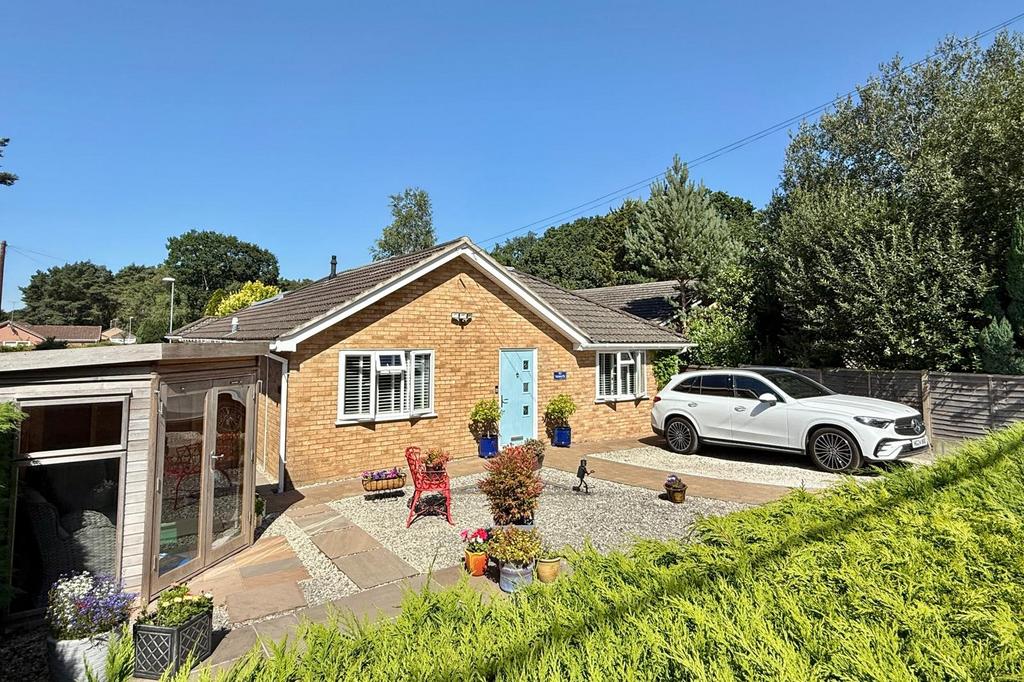 Four/ Five double bedroom detached bungalow