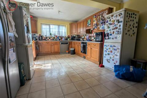 3 bedroom terraced house for sale, Cedar Road, Chadwell St.Mary