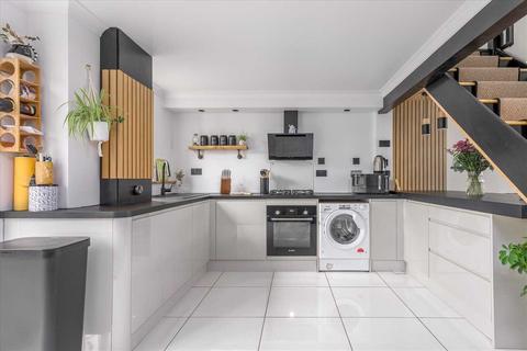 9 Alloway Drive, Kirkcaldy, KY2 6DX