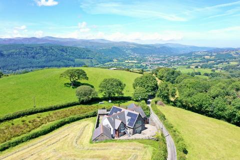 undefined, Nant Y Rhiw, Llanrwst