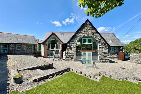undefined, Nant Y Rhiw, Llanrwst
