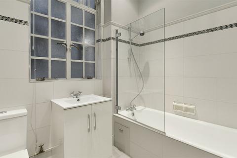 undefined, Chiltern Court, Baker Street, London, NW1