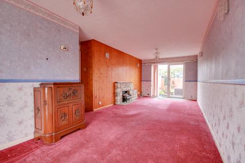 3 bedroom terraced house for sale, WOOLSTON! BRAND NEW ROOF! NO CHAIN! TWENTY FIVE FOOT LOUNGE DINER!