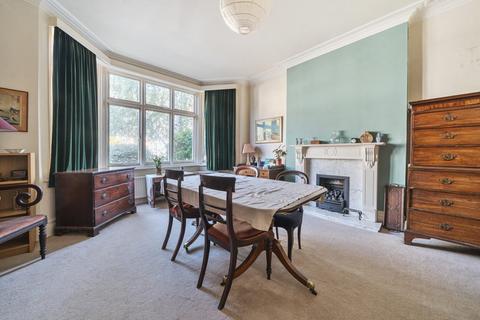 undefined, Fordhook Avenue, Ealing Common, W5