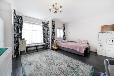 3 bedroom terraced house for sale, Fairview Road, London, SW16