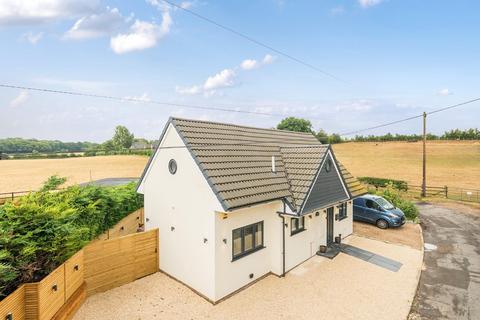 3 bedroom bungalow for sale, Old School Lane, Ryarsh, West Malling