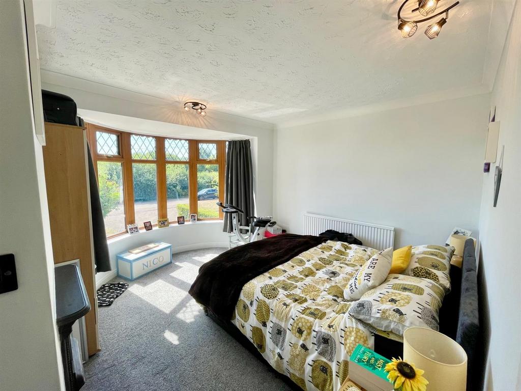 Bedroom 2.jpg