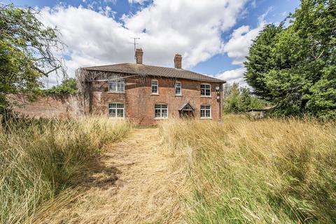 undefined, Royal Wootton Bassett, Royal Wootton Bassett SN4