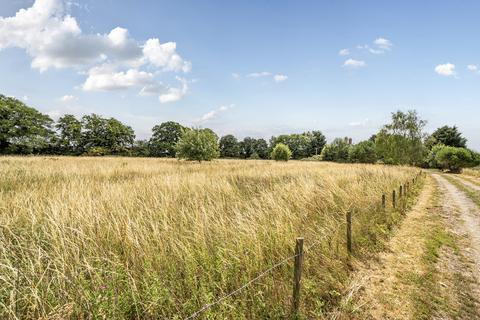 undefined, Royal Wootton Bassett, Royal Wootton Bassett SN4