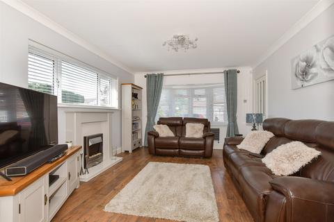 3 Conifer Avenue, Hartley, Longfield, DA3 8BX