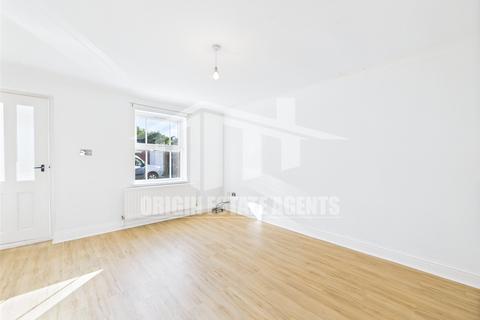 3 bedroom semi-detached house for sale, Pebworth Avenue, Solihull B90