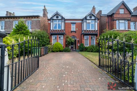undefined, 1, Liverpool L23