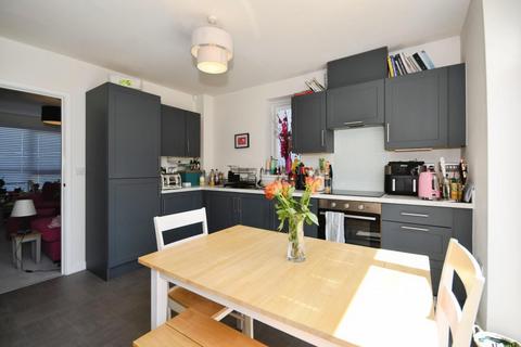 32 Lytton Crescent, Sheffield, S5 8AY