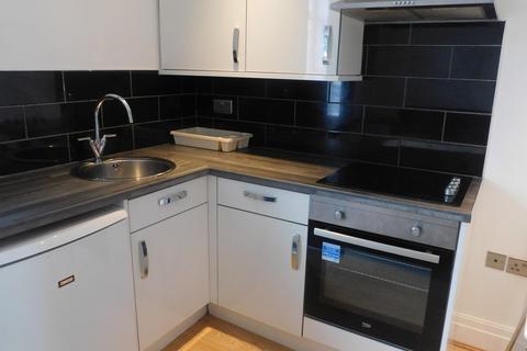undefined, Salford M27