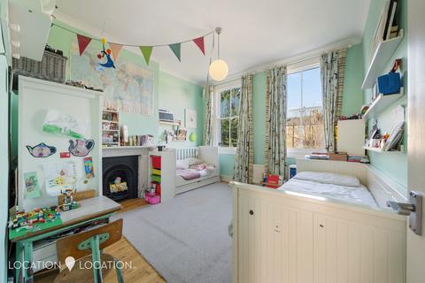 Top Flat, 113 Osbaldeston Road, Stoke Newington, London, N16 6NP