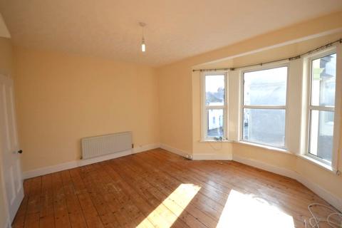 2 bedroom flat to rent, Victoria Avenue, Plymouth PL1