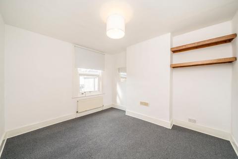222 Woolwich Road, London, SE7 7QU