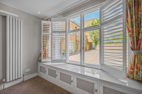 2 bedroom terraced house for sale, Walpole Mews, St John's Wood, London