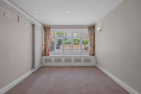 undefined, Walpole Mews, St John's Wood, London