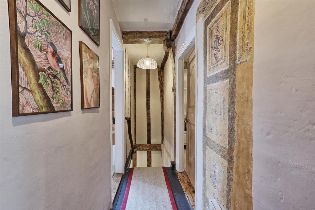 IMG 0221 2 3 easy HDR-interior3.jpg