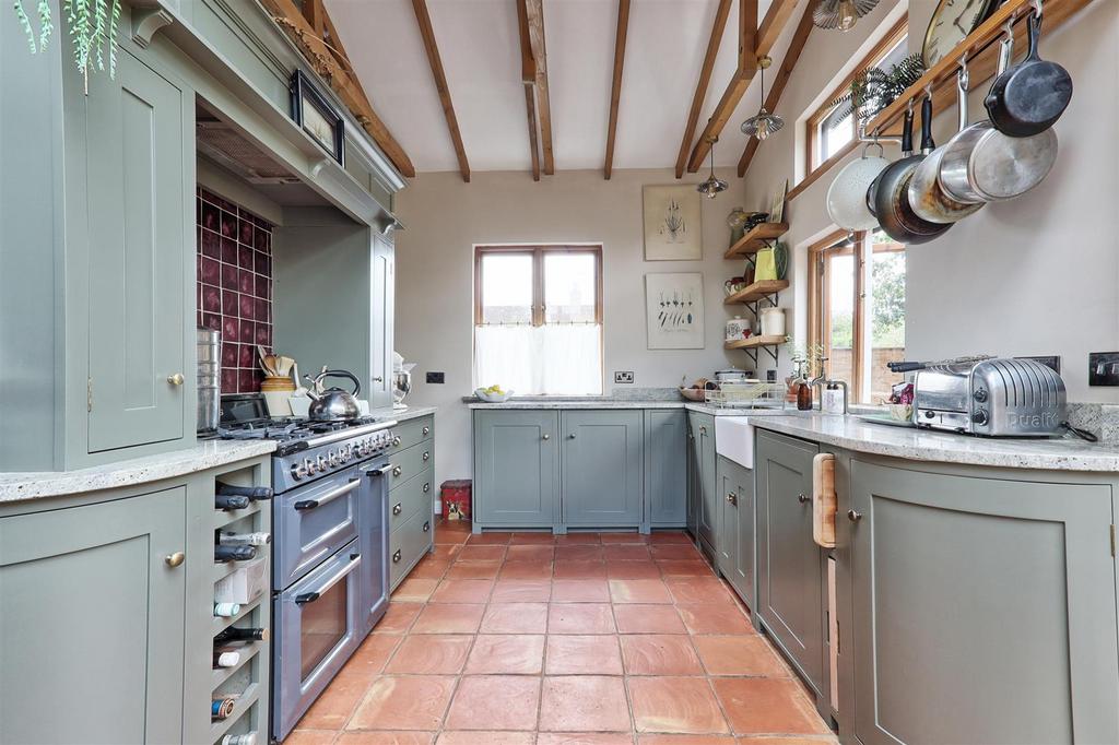 IMG 0191 2 3 easy HDR-interior3.jpg