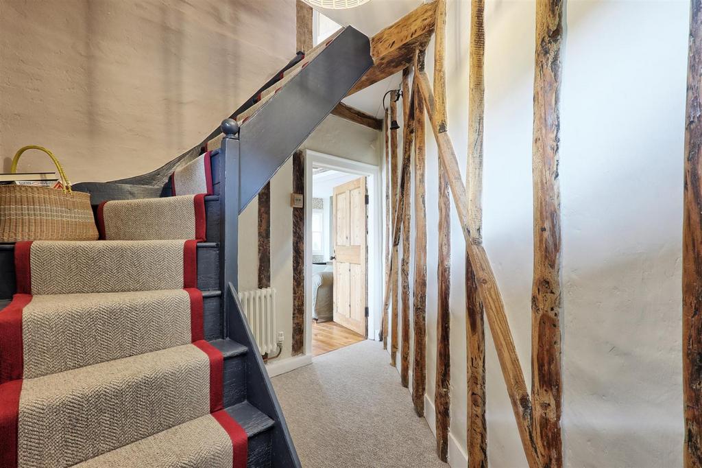 IMG 0158 59 60 easy HDR-interior3.jpg