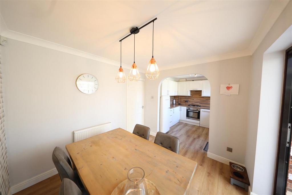 Kitchen diner