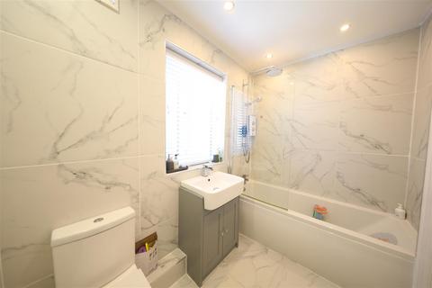 39 Ashdene Close, Willerby, Hull, HU10 6LW