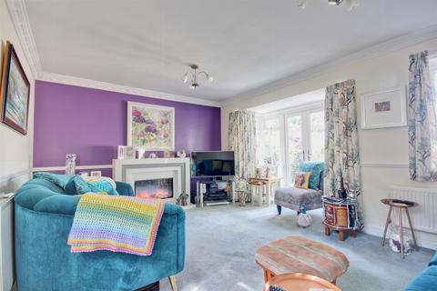 4 bedroom detached house for sale, Sellers Drive, Leconfield